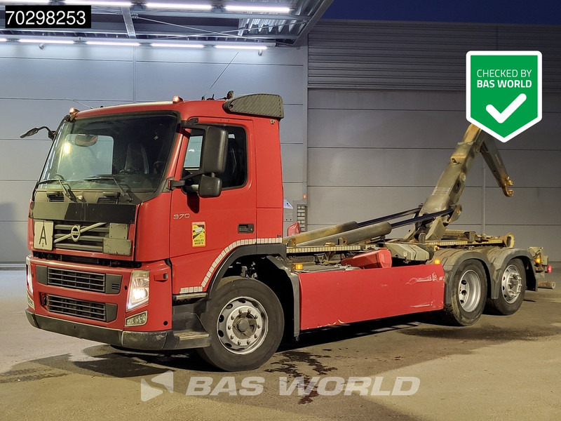 Volvo FM 370 6X2 21t Hooklift Lift Axle Automatic Euro 5 - شاحنة ذات خطاف: صورة 1 Volvo FM 370 6X2 21t Hooklift Lift Axle Automatic Euro 5 - شاحنة ذات خطاف: صورة 1