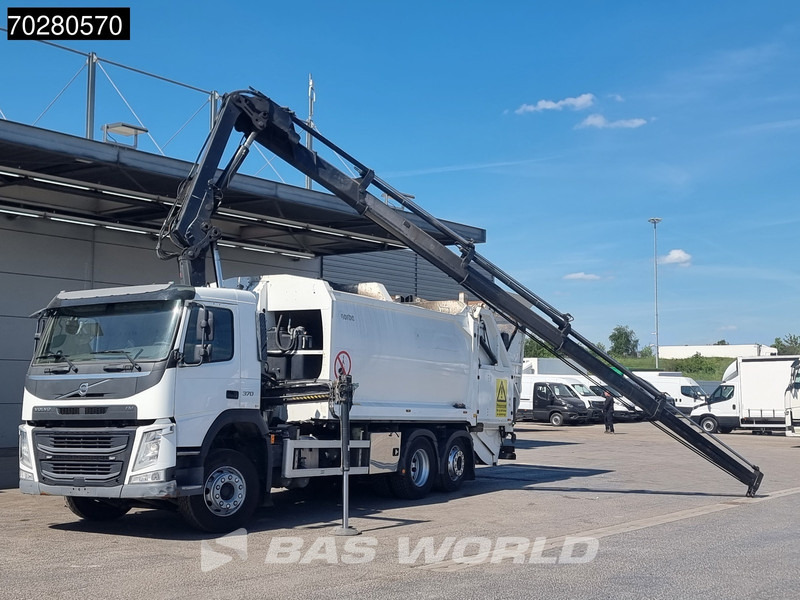 Volvo FM 370 6X2 Hiab X-Hipro 162 Kran GeesinkNorba Lift+Lenkachse VEB Euro 6 - شاحنة النفايات: صورة 5 Volvo FM 370 6X2 Hiab X-Hipro 162 Kran GeesinkNorba Lift+Lenkachse VEB Euro 6 - شاحنة النفايات: صورة 5