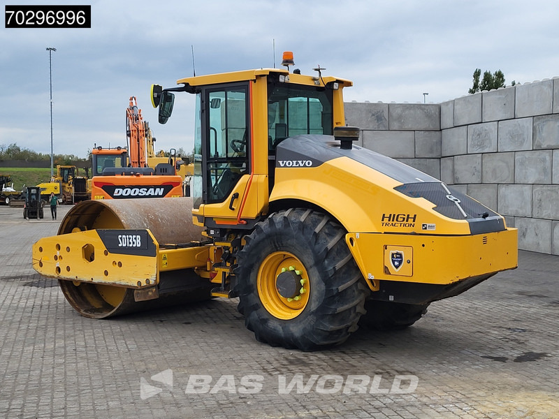 Volvo SD135 B A/C - مدحلة: صورة 2 Volvo SD135 B A/C - مدحلة: صورة 2