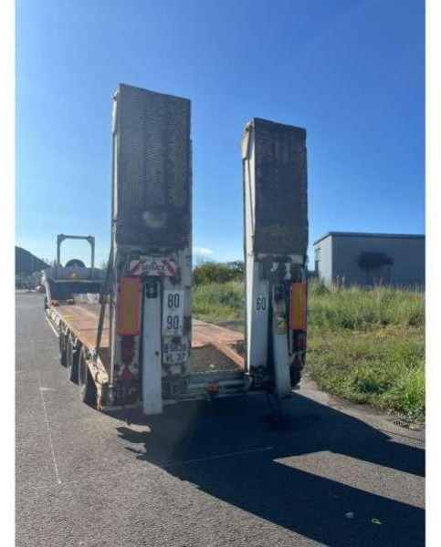 Actm 3 ESSIEUX - عربة منخفضة مسطحة نصف مقطورة: صورة 4 Actm 3 ESSIEUX - عربة منخفضة مسطحة نصف مقطورة: صورة 4