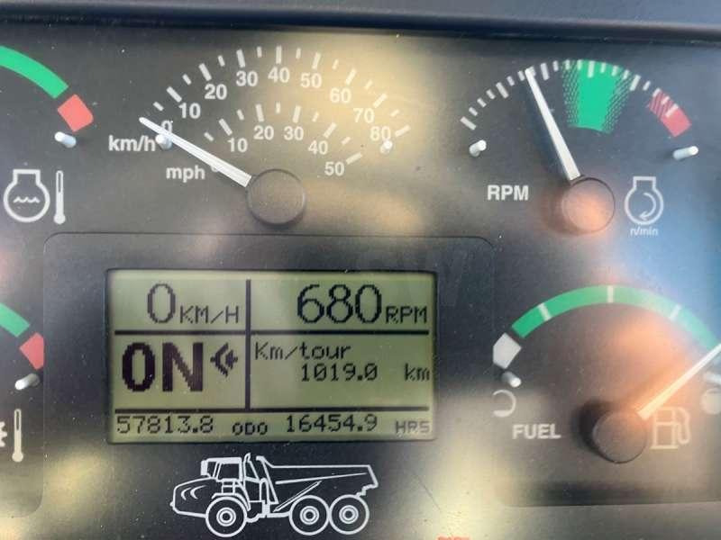 شاحنة قلاب مفصلية Bell B40D 6X6: صورة 11