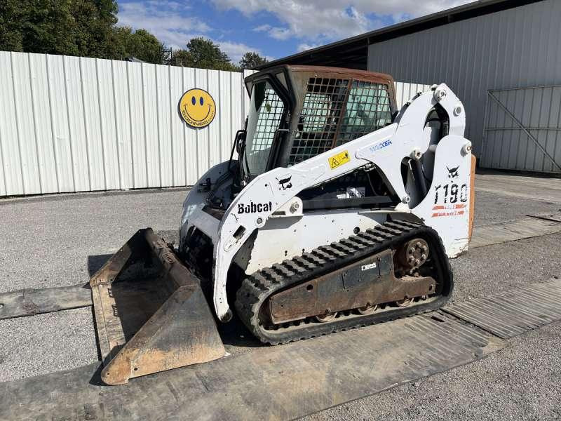Bobcat T190 - آليات: صورة 1 Bobcat T190 - آليات: صورة 1