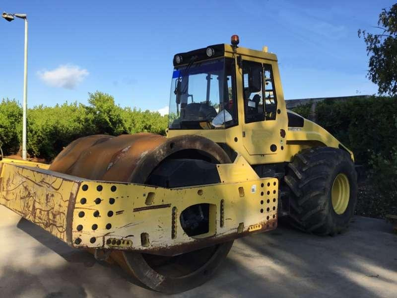 Bomag BW 226 DI-4 BVC - مدحلة المختلطة: صورة 1 Bomag BW 226 DI-4 BVC - مدحلة المختلطة: صورة 1