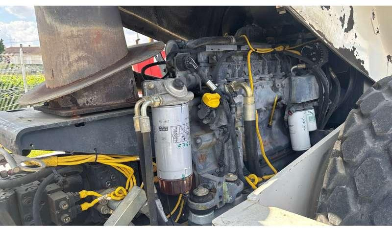 Bomag BW219 DH-4 - مدحلة المختلطة: صورة 4 Bomag BW219 DH-4 - مدحلة المختلطة: صورة 4