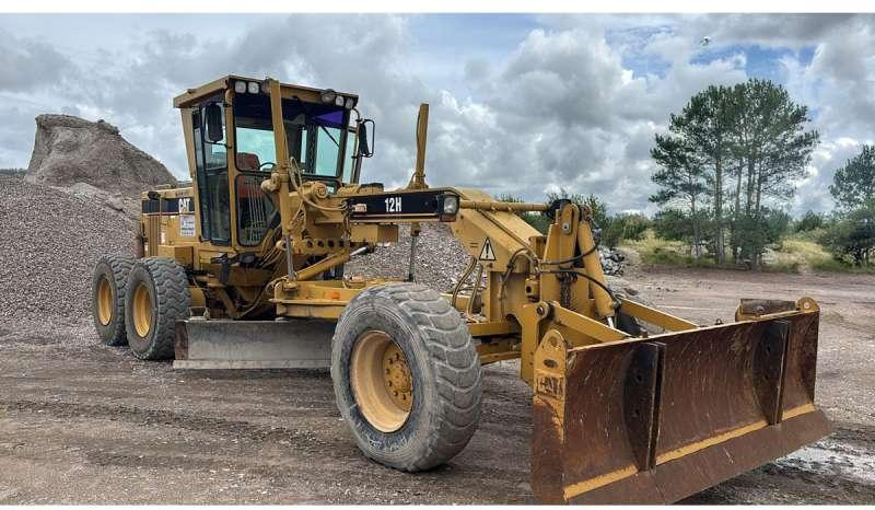 Caterpillar 12H-ES - ممهدة: صورة 1 Caterpillar 12H-ES - ممهدة: صورة 1