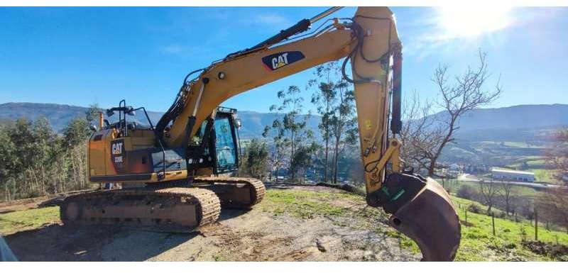 Caterpillar 320E LRR - حفار زحاف: صورة 1 Caterpillar 320E LRR - حفار زحاف: صورة 1