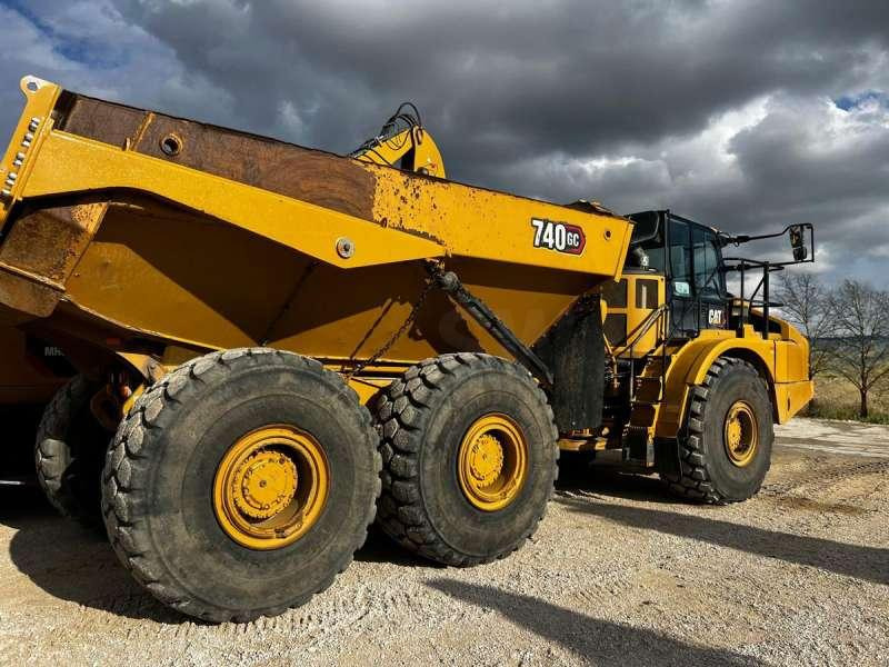Caterpillar 740GC - شاحنة قلاب مفصلية: صورة 2 Caterpillar 740GC - شاحنة قلاب مفصلية: صورة 2