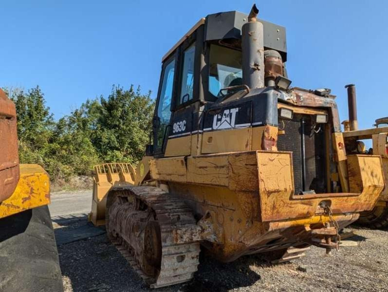Caterpillar 963C - POUR PIECES - اللودر المجنزر: صورة 5 Caterpillar 963C - POUR PIECES - اللودر المجنزر: صورة 5