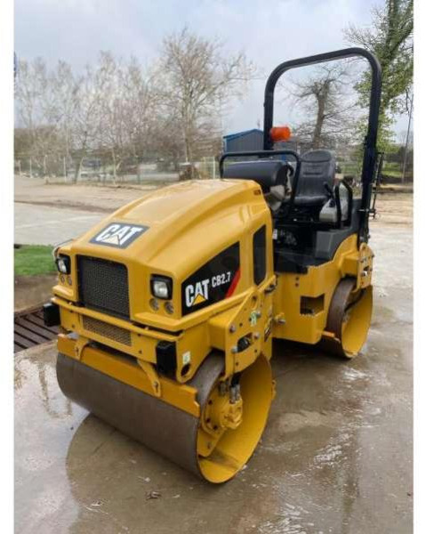 Caterpillar CB2.7 - مدحلة اسفلت: صورة 1 Caterpillar CB2.7 - مدحلة اسفلت: صورة 1