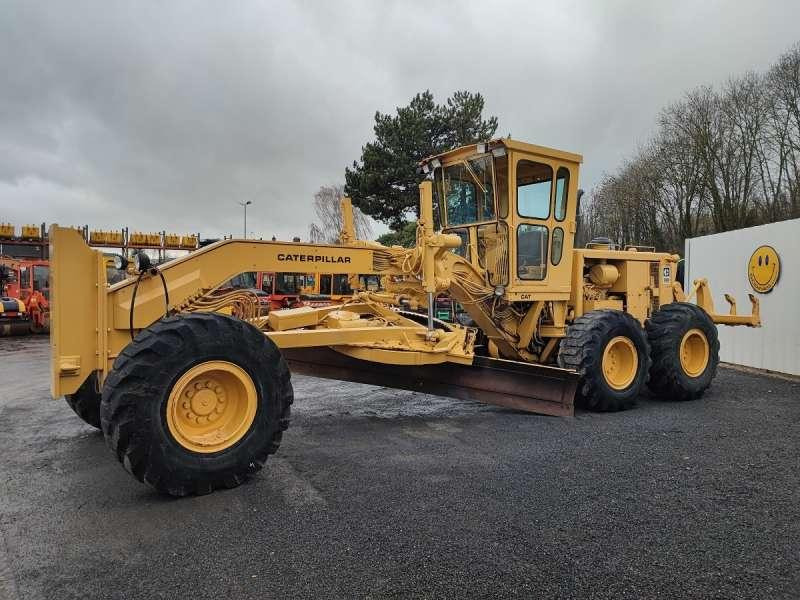 Caterpillar Niveleuse 14G - ممهدة: صورة 3 Caterpillar Niveleuse 14G - ممهدة: صورة 3