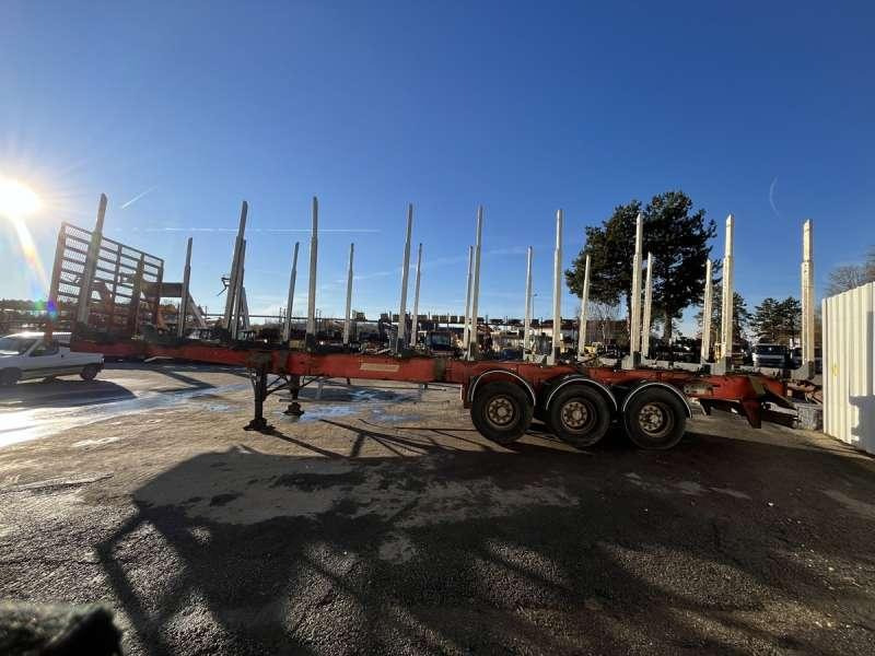 Fruehauf GRUMIERE 3 ESSIEUX - نصف مقطورة اخشاب: صورة 4 Fruehauf GRUMIERE 3 ESSIEUX - نصف مقطورة اخشاب: صورة 4