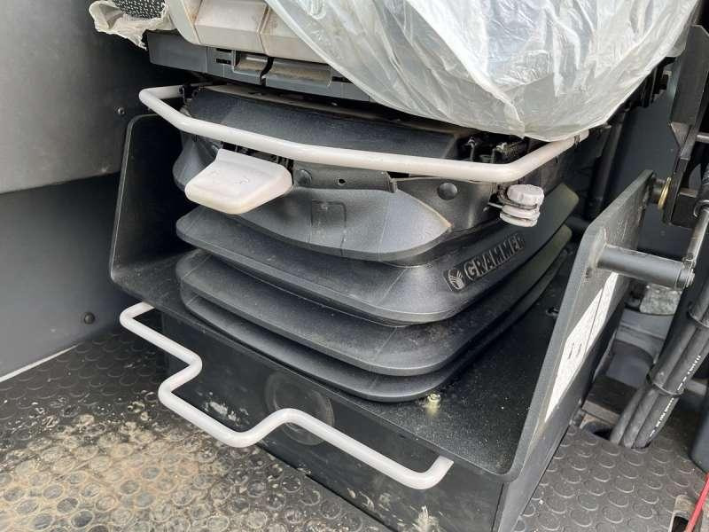 معالج النفايات Fuchs MHL 350: صورة 48