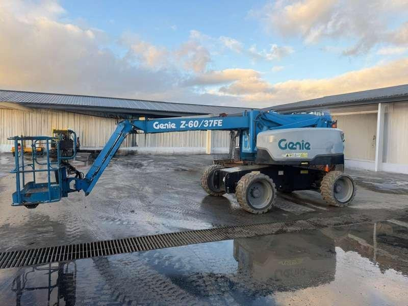 Genie Z60/37 FE HYBRID - الرأسي رفع الصاري: صورة 1 Genie Z60/37 FE HYBRID - الرأسي رفع الصاري: صورة 1