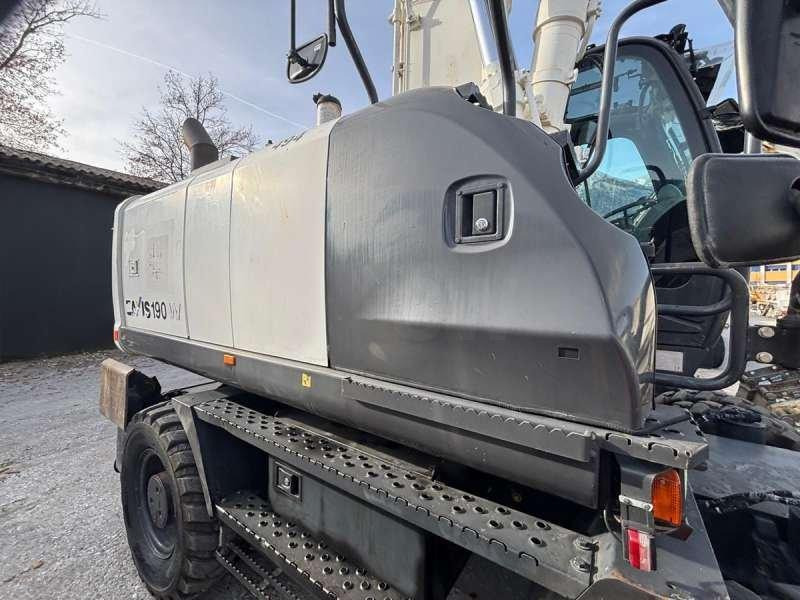 Hitachi ZX190W-5B - حفارة دولاب: صورة 4 Hitachi ZX190W-5B - حفارة دولاب: صورة 4