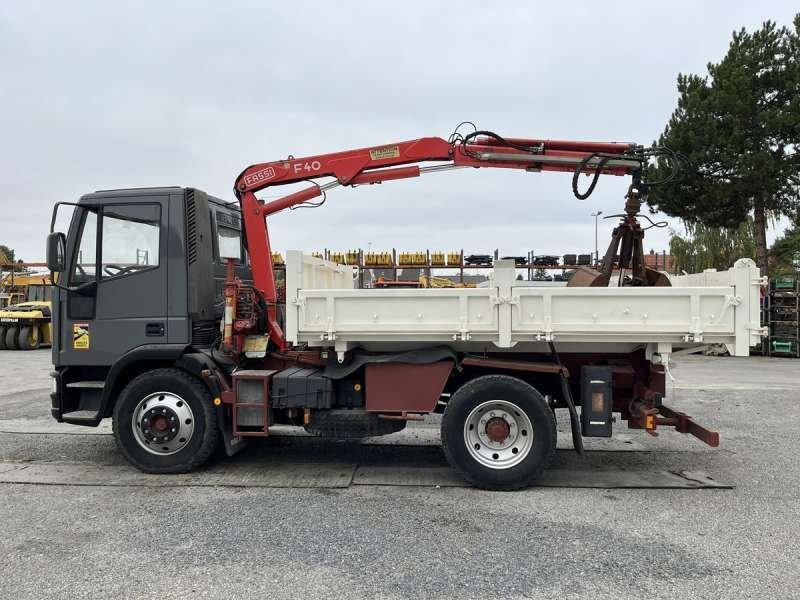 Iveco Camion Benne GRUE TECTOR 130E18 - شاحنة قلاب: صورة 4 Iveco Camion Benne GRUE TECTOR 130E18 - شاحنة قلاب: صورة 4