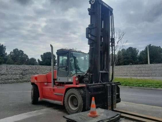 Kalmar DCE 150-12 - رافعة شوكية ديزل: صورة 2 Kalmar DCE 150-12 - رافعة شوكية ديزل: صورة 2