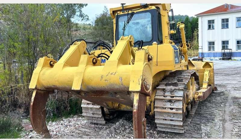 Komatsu D155AX-5 - جرافة: صورة 2 Komatsu D155AX-5 - جرافة: صورة 2