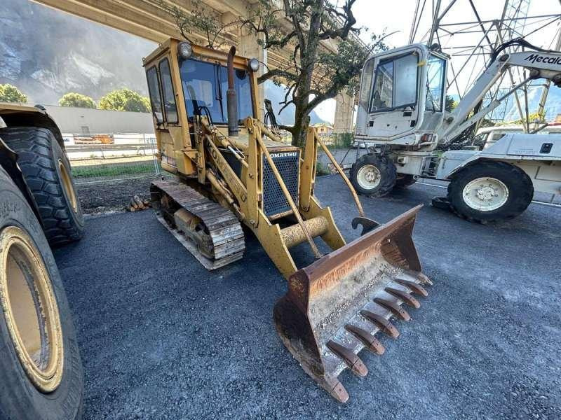 Komatsu D21S-6 - اللودر المجنزر: صورة 5 Komatsu D21S-6 - اللودر المجنزر: صورة 5