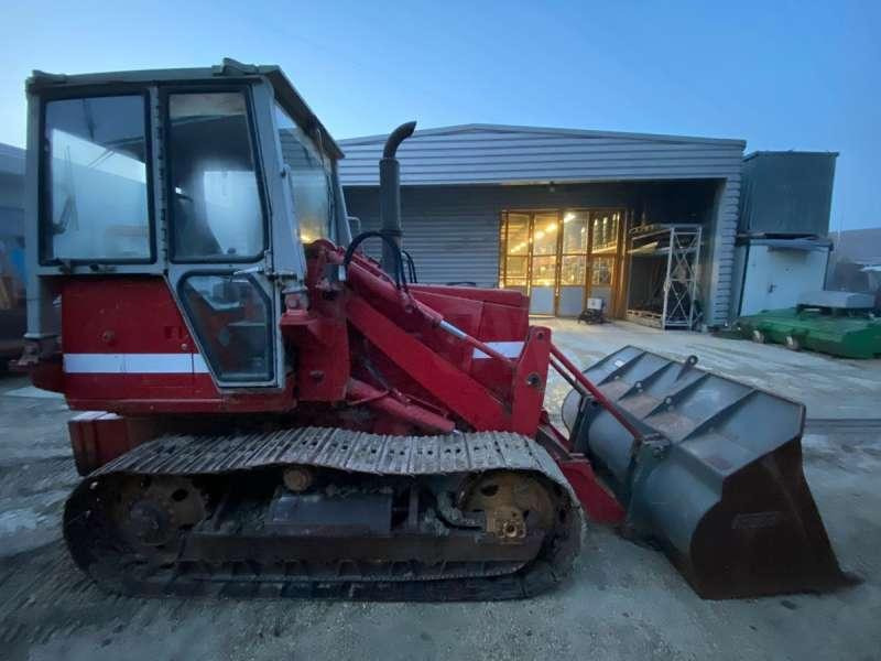 Komatsu D31S-20 - اللودر المجنزر: صورة 4 Komatsu D31S-20 - اللودر المجنزر: صورة 4