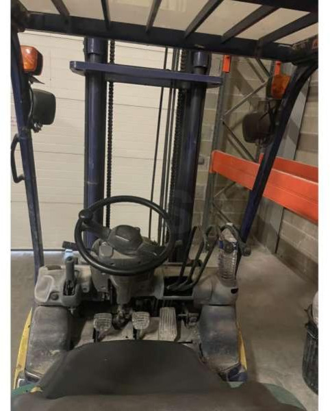 Komatsu FD25T-14 - رافعة شوكية ديزل: صورة 3 Komatsu FD25T-14 - رافعة شوكية ديزل: صورة 3