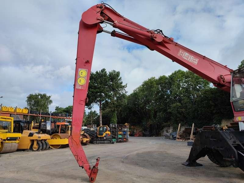 معالج النفايات Liebherr A942: صورة 12