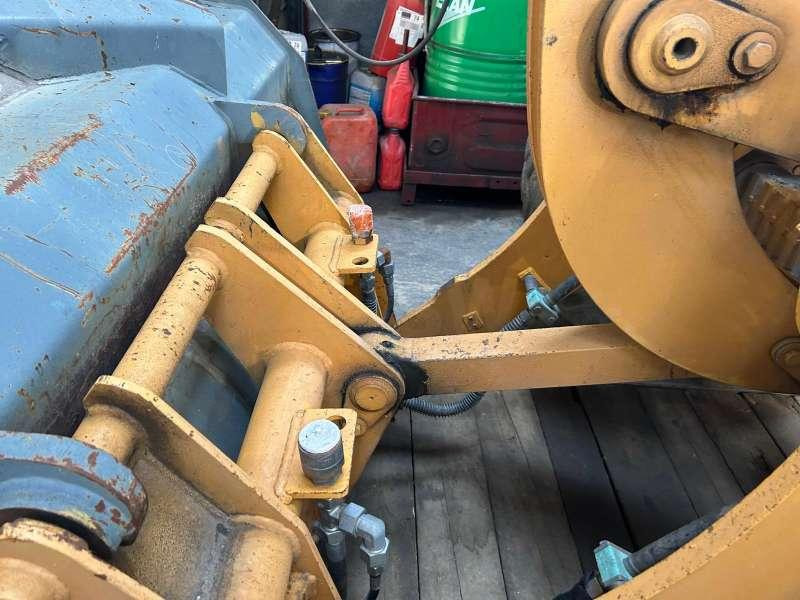 Liebherr L514 Stereo - اللودر بعجل: صورة 5 Liebherr L514 Stereo - اللودر بعجل: صورة 5