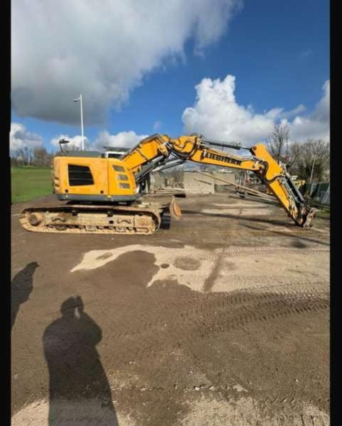 Liebherr R926 COMPACT - حفار زحاف: صورة 3 Liebherr R926 COMPACT - حفار زحاف: صورة 3
