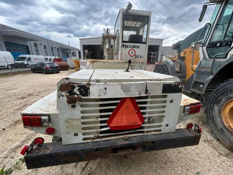 حفارة دولاب Mecalac 8CXI: صورة 27