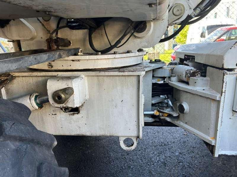 حفارة دولاب Mecalac 8CXI: صورة 48