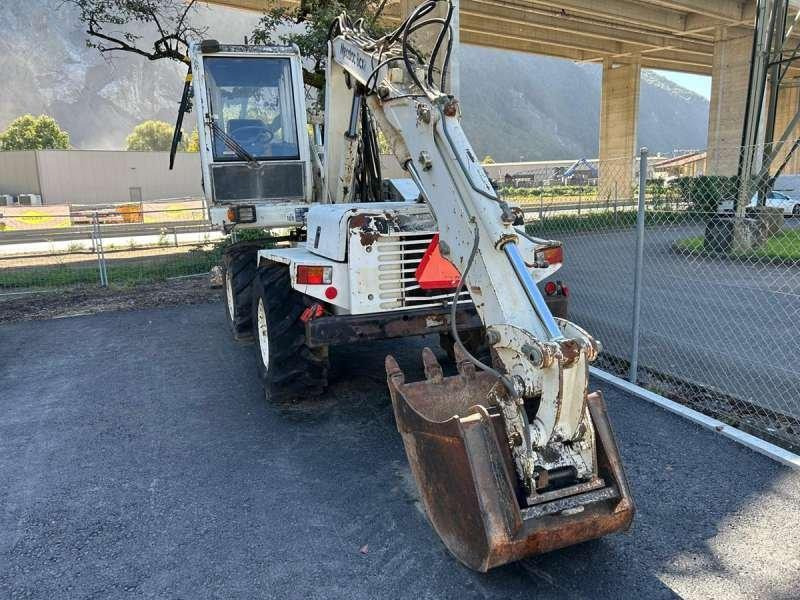 حفارة دولاب Mecalac 8CXI: صورة 37