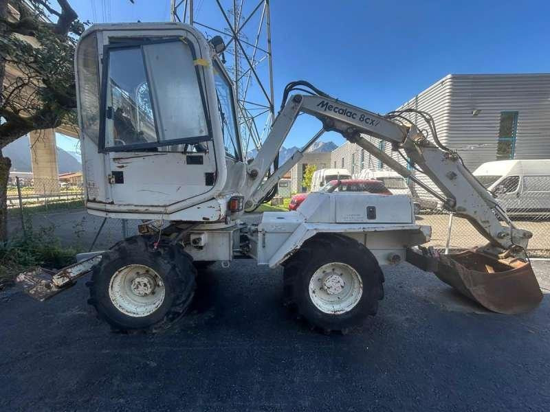 حفارة دولاب Mecalac 8CXI: صورة 41