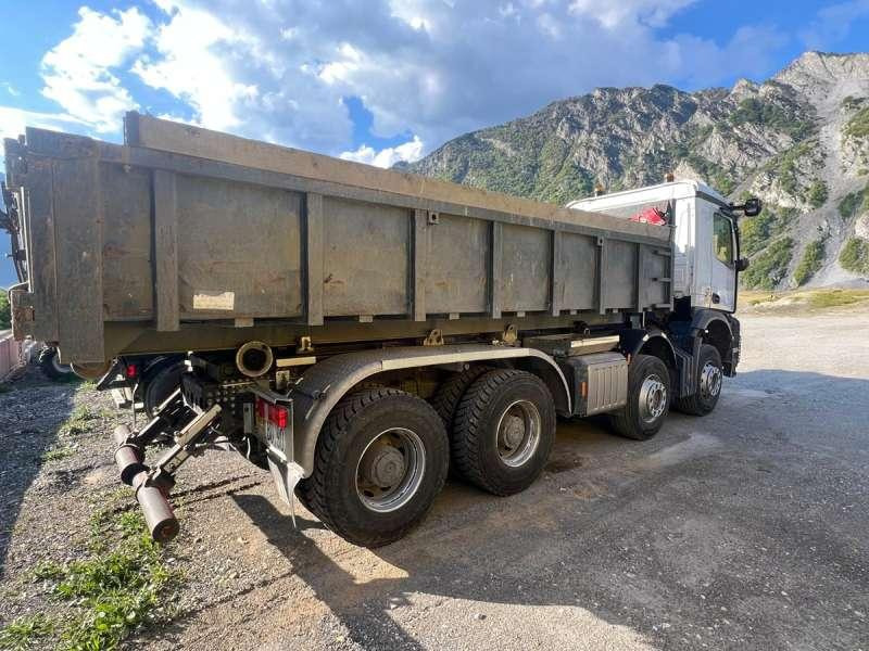 Mercedes AROCS 3253 8X4 - شاحنة قلاب: صورة 3 Mercedes AROCS 3253 8X4 - شاحنة قلاب: صورة 3