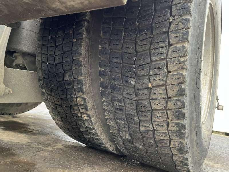 شاحنة ذات خطاف Mercedes AXOR 1833: صورة 16