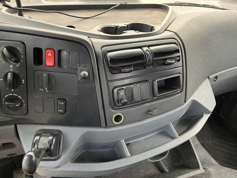 شاحنة ذات خطاف Mercedes AXOR 1833: صورة 47