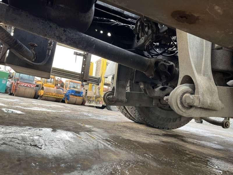 شاحنة ذات خطاف Mercedes AXOR 1833: صورة 24