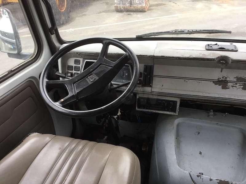 Peugeot J9 - موتر هوم سقف عالي: صورة 5 Peugeot J9 - موتر هوم سقف عالي: صورة 5