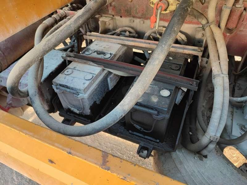 موزع الأسفلت Renault G260: صورة 21