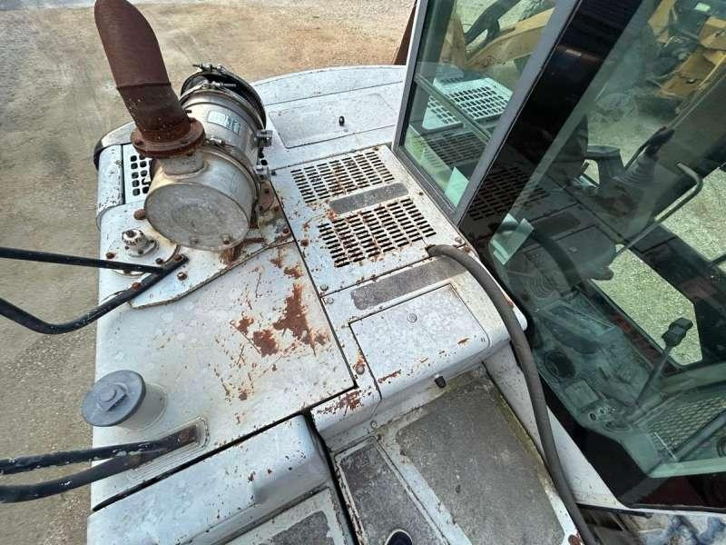 حفار زحاف Takeuchi TB1140: صورة 46