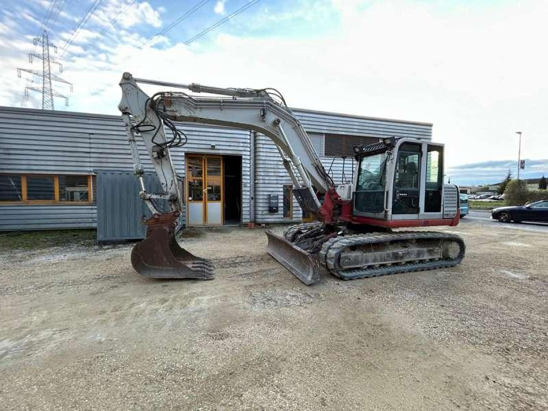 حفار زحاف Takeuchi TB1140: صورة 41