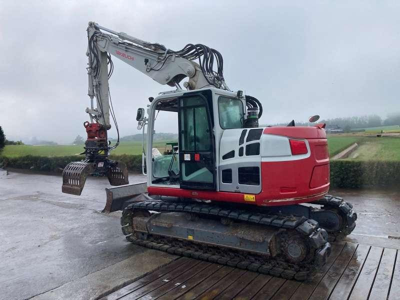 Takeuchi TB2150R - حفار زحاف: صورة 2 Takeuchi TB2150R - حفار زحاف: صورة 2