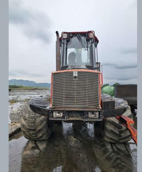 VALMET 840.4 - جرَّار أعمال الحراجة: صورة 5 VALMET 840.4 - جرَّار أعمال الحراجة: صورة 5