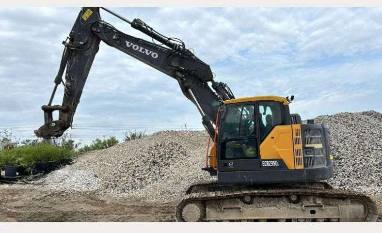 Volvo ECR235EL - حفار زحاف: صورة 1 Volvo ECR235EL - حفار زحاف: صورة 1