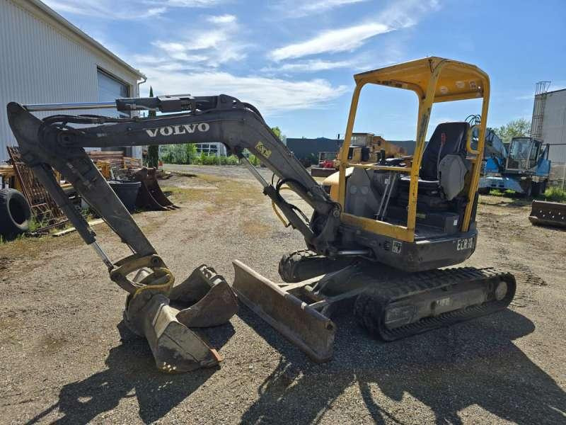 Volvo ECR38 - حفارة مُصَّغرة: صورة 1 Volvo ECR38 - حفارة مُصَّغرة: صورة 1