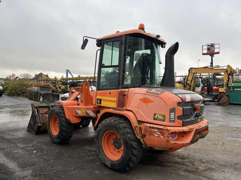 Volvo L30G - اللودر بعجل: صورة 5 Volvo L30G - اللودر بعجل: صورة 5