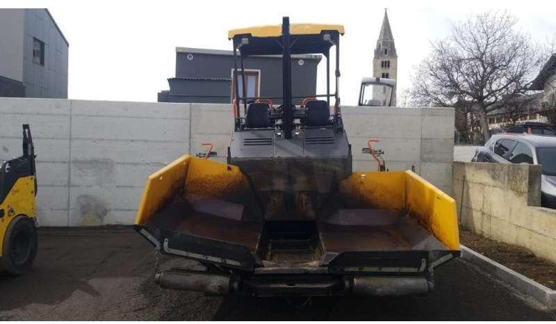 Volvo P2820D MACHINE SUISSE - مدادة الأسفلت: صورة 4 Volvo P2820D MACHINE SUISSE - مدادة الأسفلت: صورة 4