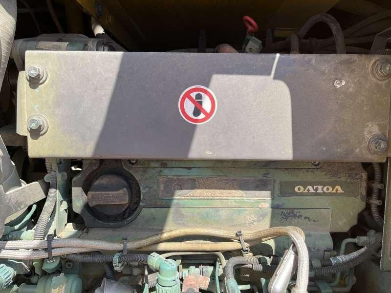 حفارة دولاب Volvo Pelle sur Pneus EW140D: صورة 40 حفارة دولاب Volvo Pelle sur Pneus EW140D: صورة 40