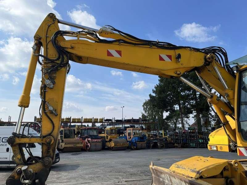 حفارة دولاب Volvo Pelle sur Pneus EW140D: صورة 17 حفارة دولاب Volvo Pelle sur Pneus EW140D: صورة 17