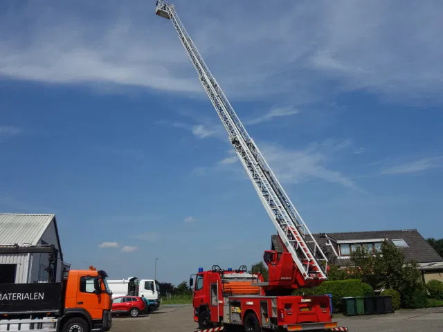 DAF CF 75.310 magirius 30 meter - شاحنة: صورة 1 DAF CF 75.310 magirius 30 meter - شاحنة: صورة 1