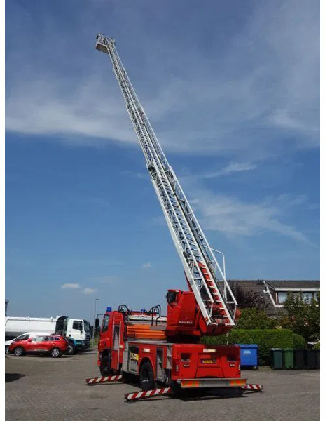 DAF CF 75.310 magirius 30 meter - شاحنة: صورة 2 DAF CF 75.310 magirius 30 meter - شاحنة: صورة 2