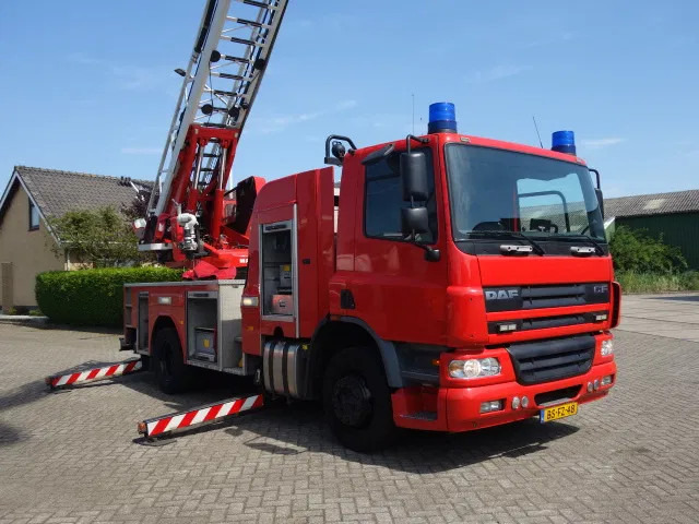 DAF CF 75.310 magirius 30 meter - شاحنة: صورة 5 DAF CF 75.310 magirius 30 meter - شاحنة: صورة 5